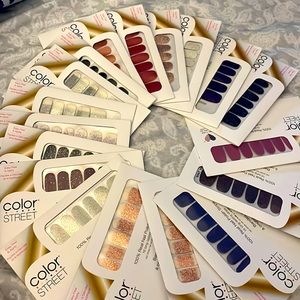 ColorStreet Bundle